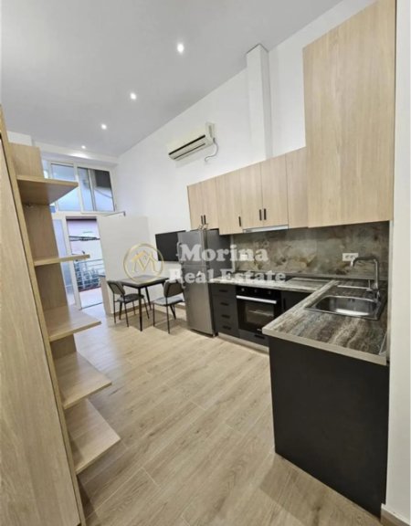 Tirane, jepet me qera apartament 1+1 Kati 1, 35 m² 400 € (Kodra e Diellit)