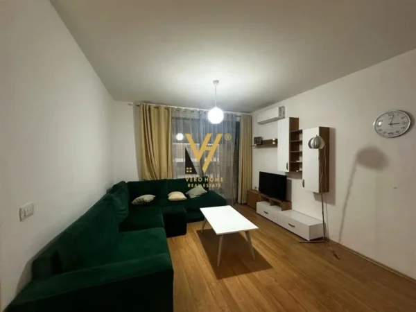 Tirane, jepet me qera apartament 2+1+Ballkon Kati 6, 96 m² 750 € (DON BOSKO)