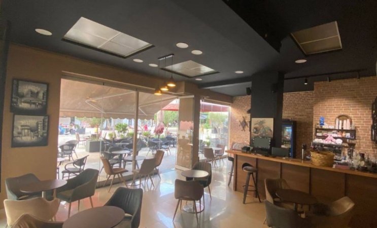 Tirane, jepet me qera lokal Kati 0, 60 m² 700 € ( JEPET ME QERA SUPER AMBIENT PËR LOKAL TEK 21 DHJETORI!)