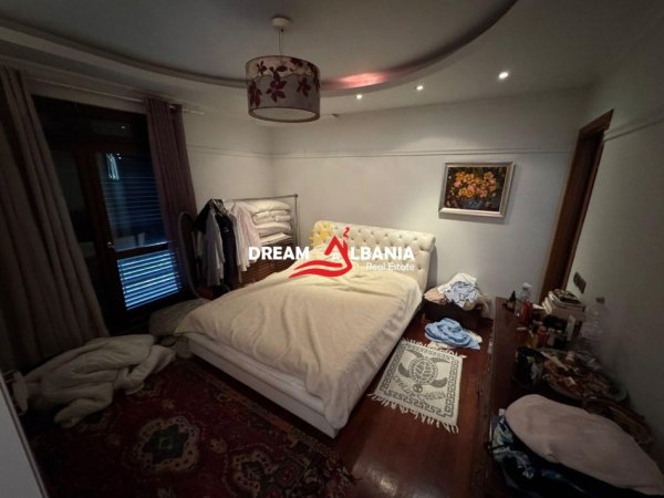 Tirane, shitet apartament 2+1+Ballkon Kati 4, 222 m² 240.000 € (Ali Dem, prane Fushes)