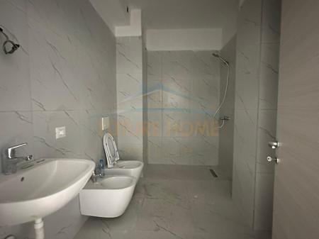 Tirane, shitet apartament 1+1 Kati 4, 46 m² 138.000 € (Mysym Shyri)