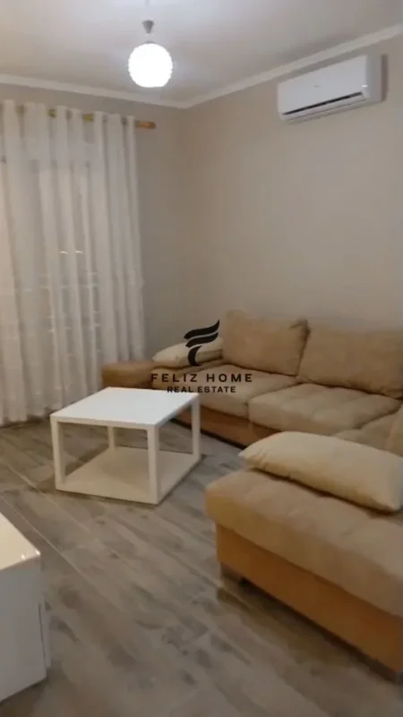 Tirane, jepet me qera apartament 1+1 Kati 2, 65 m² 450 € (ASTIR)