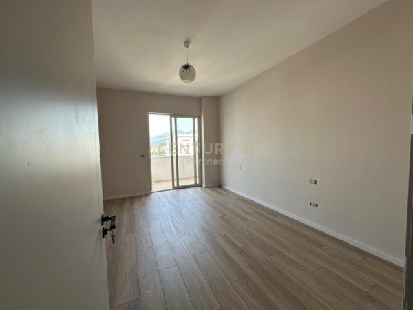 Tirane, shitet apartament 1+1 Kati 8, 80 m² 89.000 € (Kthesa e Kamzës)