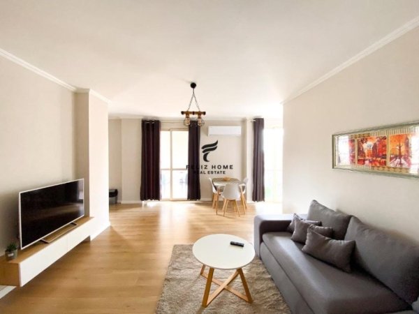 Tirane, shitet apartament 1+1+Ballkon Kati 4, 77 m² 175.000 € (ISH PARKU)