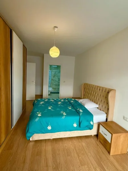 Tirane, jepet me qera apartament 2+1+Ballkon Kati 4, 96 m² 750 € (Don BOSKO)