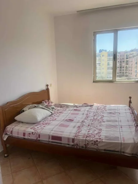 Tirane, jepet me qera apartament 2+1+Ballkon Kati 5, 96 m² 400 € (ASTIR AFER SANTANA)