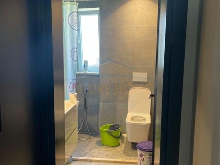 Tirane, jepet me qera apartament 1+1 Kati 1, 60 m² 450 € (Rruga e Dibres)