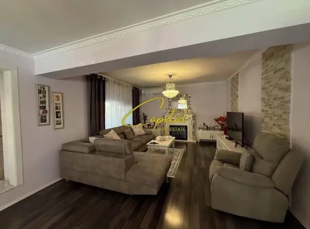 Tirane, jepet me qera apartament 3+1 Kati 0, 110 m² 2.500 € (ISH BLLOKU)