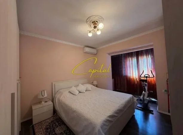 Tirane, jepet me qera apartament 3+1 Kati 0, 110 m² 2.500 € (ISH BLLOKU)