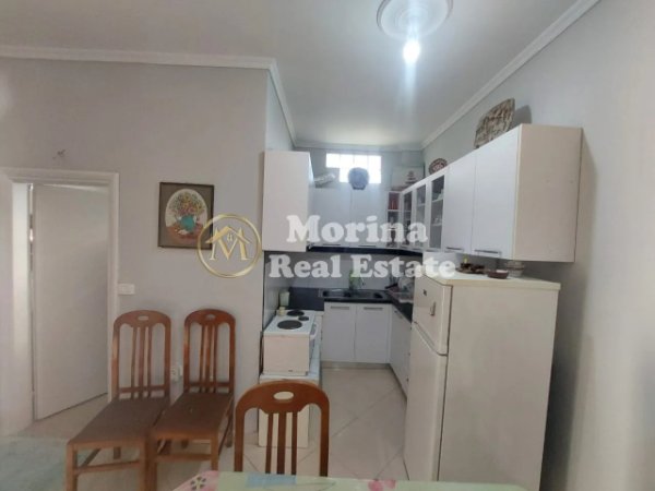 Tirane, jepet me qera shtepi 1+1 Kati 1, 55 m² 300 € (Porcelan)