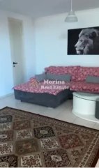 Tirane, jepet me qera apartament 1+1 Kati 8, 70 m² 500 € (Rruga Fortuzi)