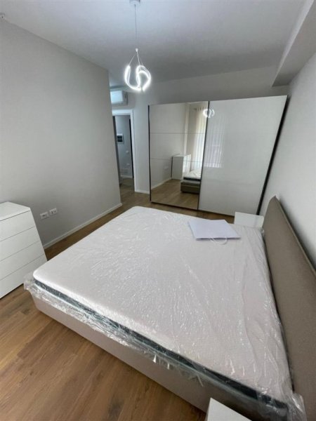 Tirane, jepet me qera apartament 2+1+Ballkon Kati 5, 95 m² 650 € (Trio Towers)