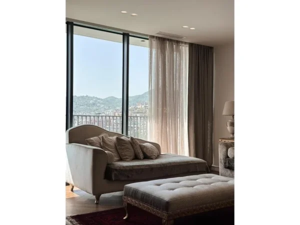 Tirane, jepet me qera apartament 2+1 Kati 10, 114 m² 2.200 € (LAKE VIEW RESIDENCE)