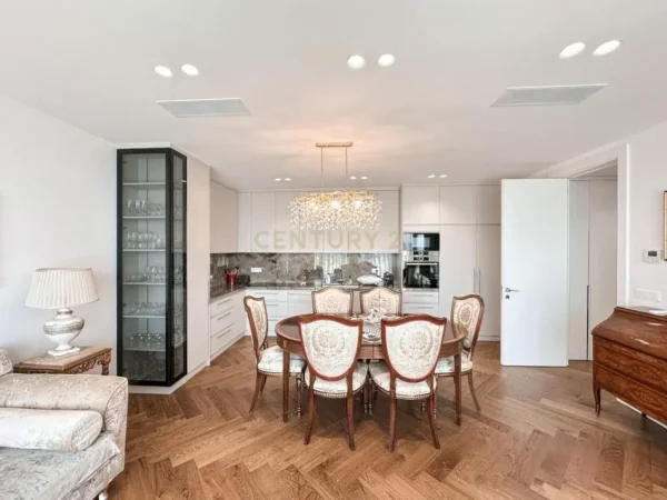 Tirane, jepet me qera apartament 2+1 Kati 10, 114 m² 2.200 € (LAKE VIEW RESIDENCE)