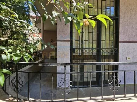 Golem, shitet Vile 5+1 Kati 1, 352 m² 45.000.000 € 