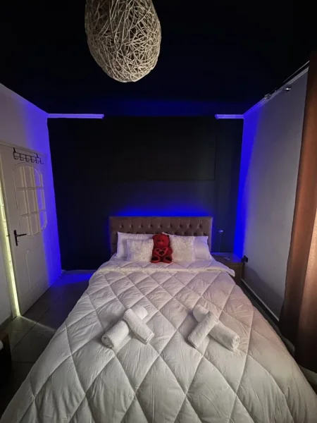 Tirane, jepet me qera apartament Kati 2, 80 m² 60 € (Luigj Gurakuqi)