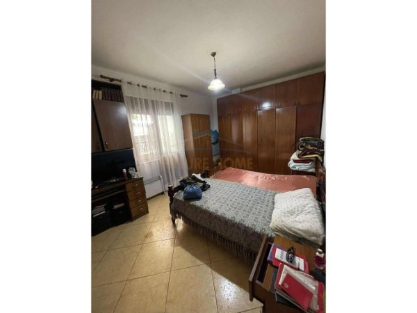 Tirane, shitet apartament 2+1 Kati 1, 106 m² 160.000 € (Komuna e Parisit)