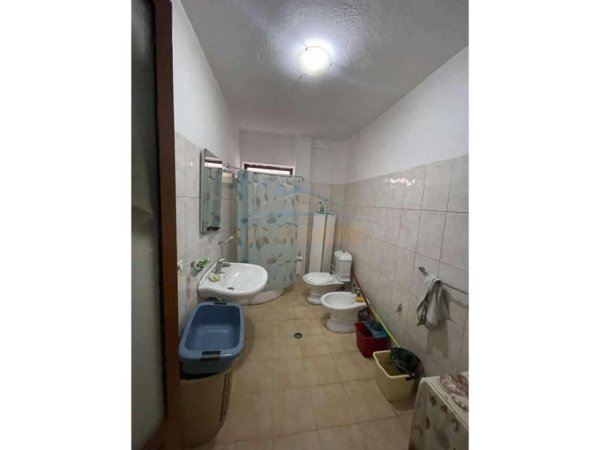 Tirane, shitet apartament 2+1 Kati 1, 106 m² 160.000 € (Komuna e Parisit)