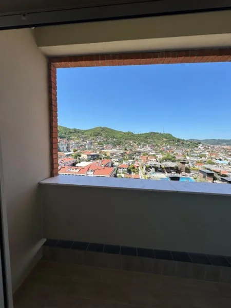 Tirane, shes apartament 1+1+Ballkon Kati 11, 75 m² 170.000 € (Golden Park 3)