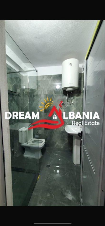 Tirane, jepet me qera apartament 1+1+Ballkon Kati 1, 65 m² 550 € (Don Bosko)