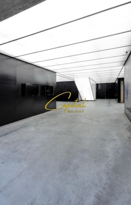 Tirane, jepet me qera ambjent biznesi Kati 0, 110 m² 2.500 € (ISH BLLOKU)