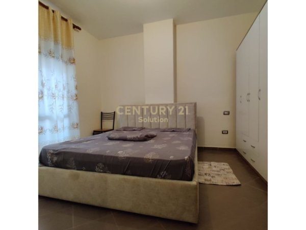 Tirane, jepet me qera apartament 2+1 Kati 5, 67 m² 430 € (Rr.Foto Xhavella)