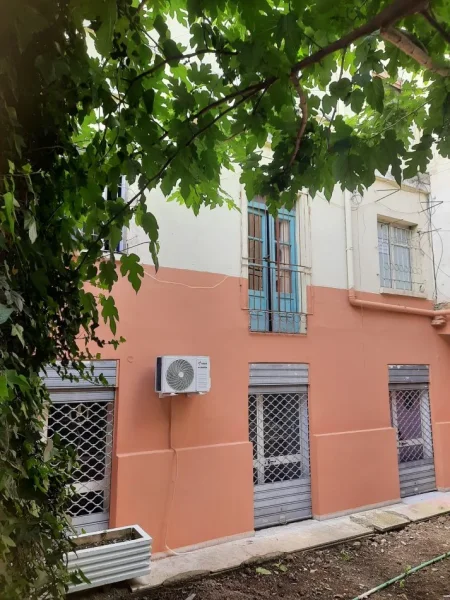 Tirane, me qera, ambjent biznesi Kati parë, 76.16m²  (Reshit çollaku)