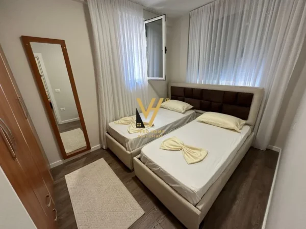 Tirane, shitet apartament 2+1+Ballkon Kati 2, 78 m² 179.000 € (KODRA E DIELLIT)