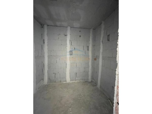 Golem, shitet apartament 1+1 Kati 5, 68 m² 74.910 € (Golem)