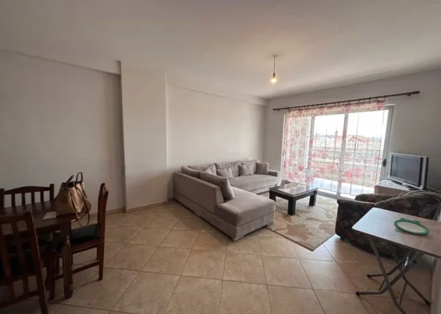 Tirane, jepet me qera apartament 2+1+Ballkon Kati 3, 120 m² 400 € (Astir)