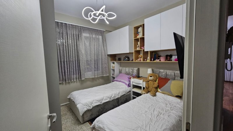 Tirane, jap me qera apartament 2+1+Aneks , 80 m² 600 € 