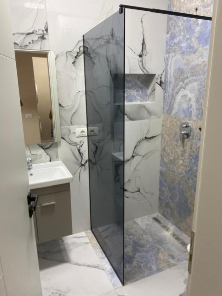 Shqiperi, jepet me qera garsonier Kati 5, 40 m² 350 € (️JEPET ME QERA SUPER GARSIONERE E MOBILUAR NE 5 MAJI SHUME AFER CONCORDIT.)