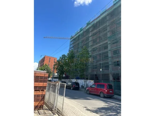 Tirane, shitet apartament 2+1+Ballkon Kati 2, 117 m² 111.150 € (Paskuqan)