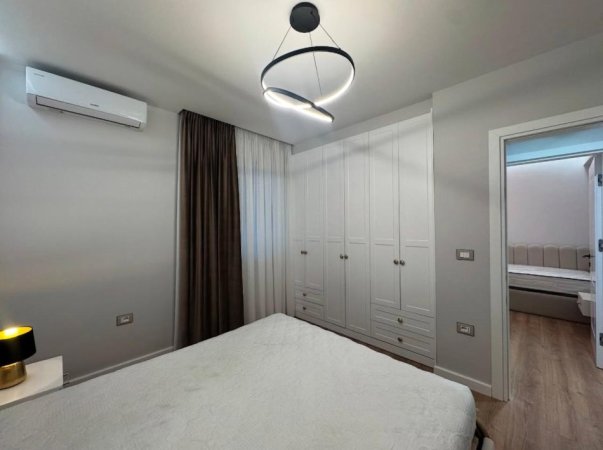 Tirane, jepet me qera apartament 2+1 Kati 5, 77 m² 800 € (Selvia)
