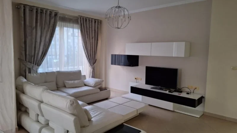 Me Qera:  2+1+2wc 📍Stacioni i Trenit - Gener 2 || Kt.3 ||Pllt.2015 - 700€ - S.110m²