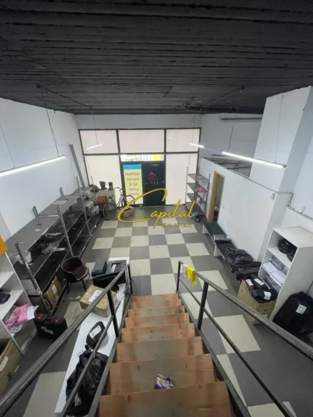 Tirane, jepet me qera dyqan Kati 0, 100 m² 1.200 € (ASTIR)