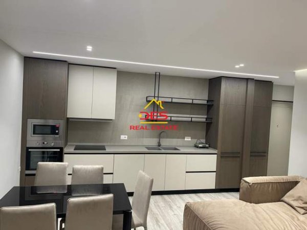 Vlore, shitet apartament 2+1+BLK Kati 3, 82 m² 140.000 Euro (Rruga Sazani,Vlore)