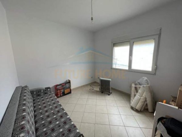 Devoll, shitet apartament 2+1+BLK Kati 2, 90 m² 36.000 Euro (Pedonale, Bilisht)