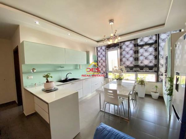 Vlore, shitet apartament 2+1+BLK Kati 7, 105 m² 144.000 Euro (Rruga Shyqeri Alimerka)
