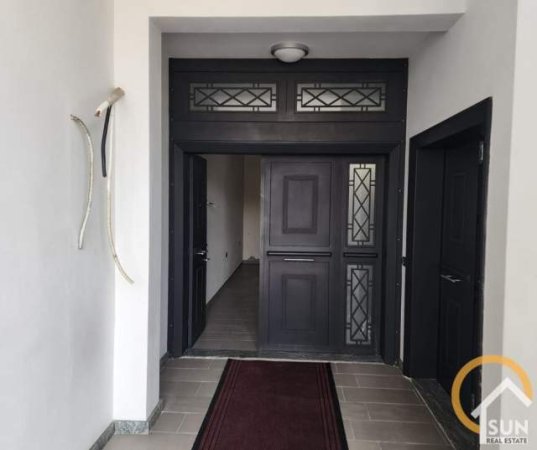 Shkoder, jepet me qera shtepi Kati 0, 270 m² 300 Euro (TEK STADIUMI, SHKODER)