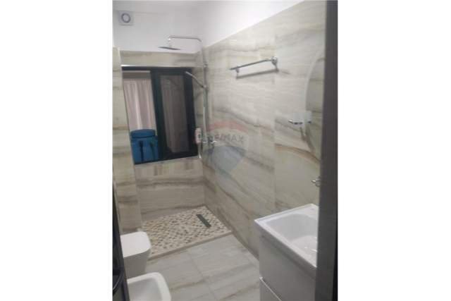 Tirane, jepet me qera apartament 2+1 Kati 1, 104 m² 400 Euro (Don Bosko)