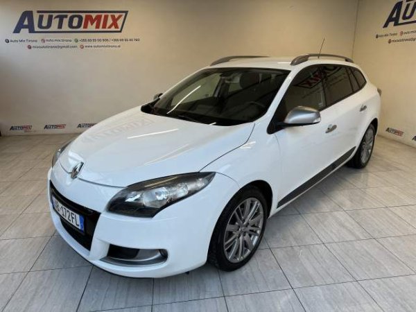 Tirane, shes makine Renault megane Viti 2011, 5.900 Euro