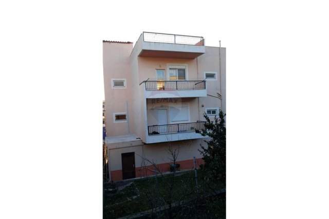 Vlore, shitet shtepi 3 Katshe Kati 3, 441 m² 0 Euro (Rruga Sulejman Delvina)