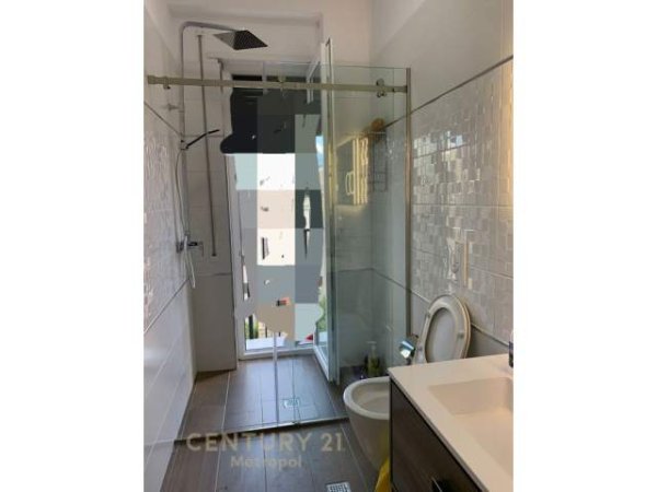 Tirane, jap me qera apartament 1+1 Kati 4, 75 m² 550 Euro