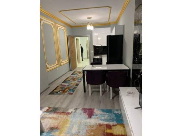 Tirane, jap me qera apartament 1+1 Kati 4, 75 m² 550 Euro