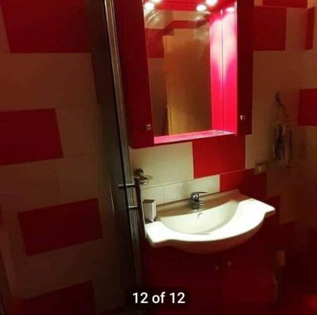 Tirane, jepet me qera dhome 1+1+BLK Kati 7, 70 m² 30.000 Leke