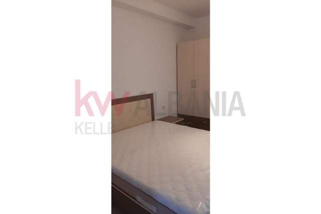 Tirane, shitet apartament 70 m² 94.000 Euro