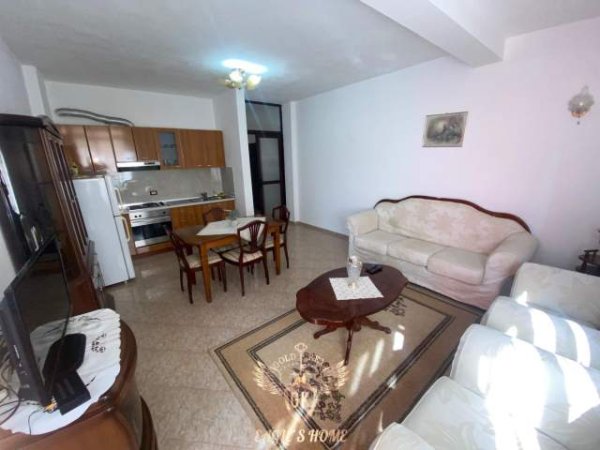 Durres, shes apartament 1+1+BLK Kati 2, 82 m² 60.000 Euro (Lagja 5 Rruga Llacit)