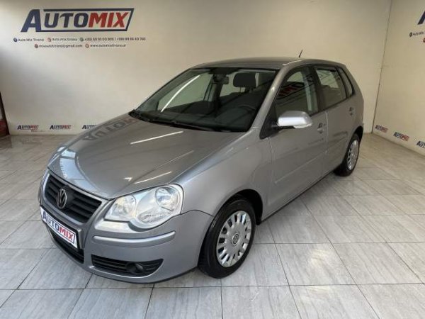 Tirane, shes makine Volkswagen POLO Viti 2007, 3.700 Euro