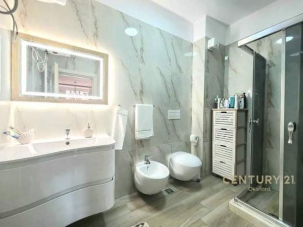 Tirane, jepet me qera apartament 2+1+BLK Kati 6, 89 m² 600 Euro (LIQENI I THATE)